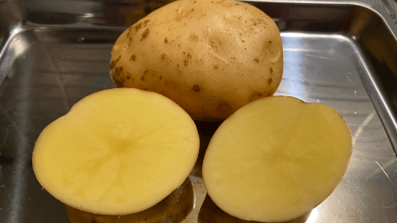 坂ノ途中のじゃがいもを切った断面の状態