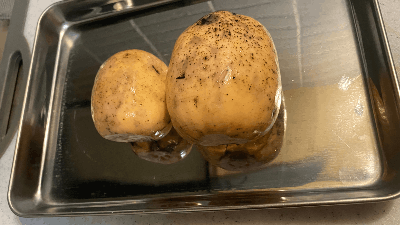 ビオマルシェから届いたれんこんの表面